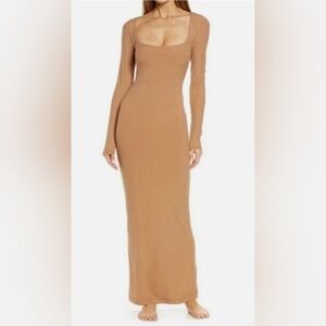 SKIMS Ribbed Soft Lounge Long Sleeve Slip Maxi Dress- Camel S